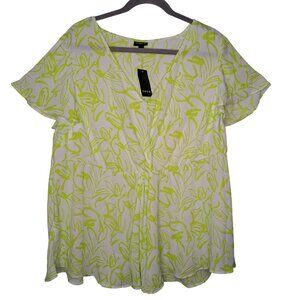 NEW Torrid Floral Georgette Twist Surplice Flutter Sleeve Blouse Plus Size 2